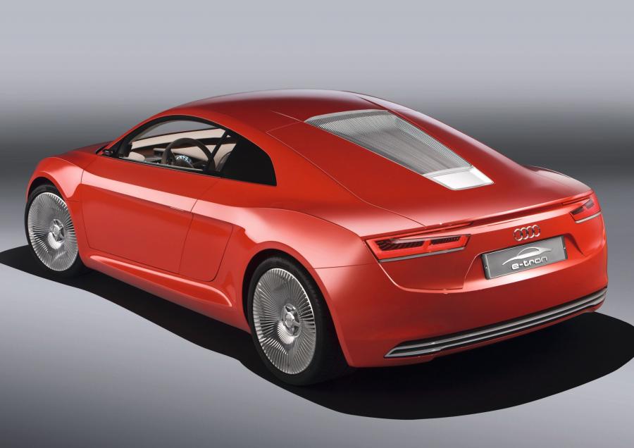  Audi e-Tron Concept 2009 года  (фото 3 из 68)